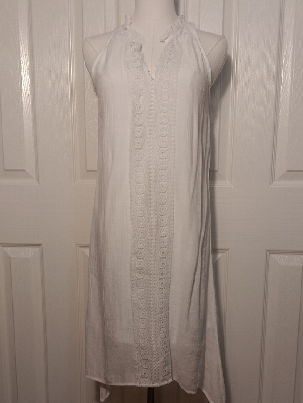 Indigo Rose White Asymmetrical Hem Boho Lined Halter Dress with Crochet Trim